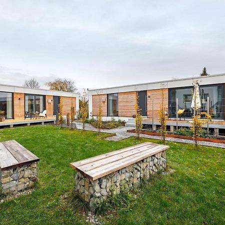 Tiny Cubus Villa Osterhofen Exterior photo